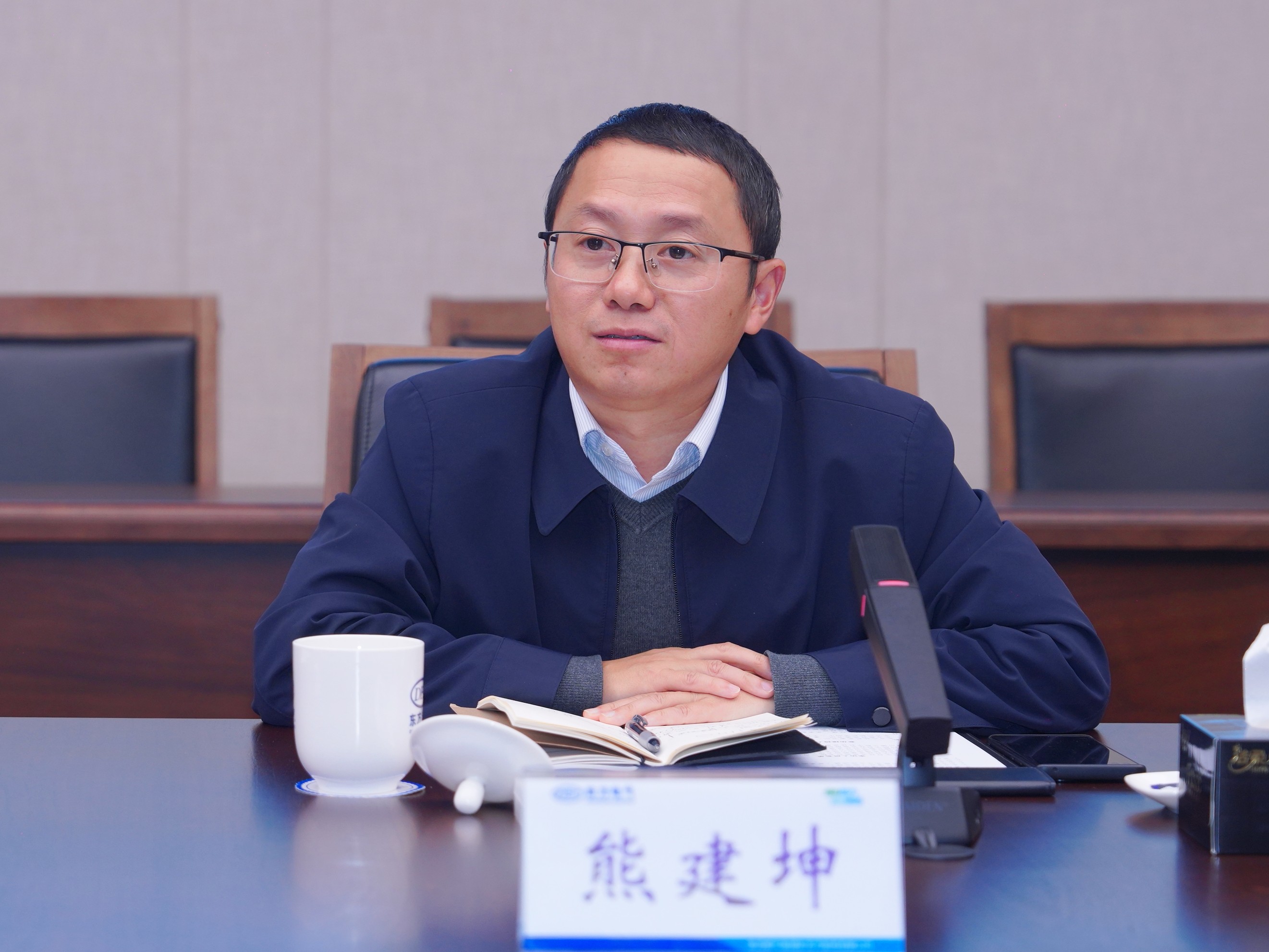 1762587956156001666.jpg 1762587956156001666.jpg